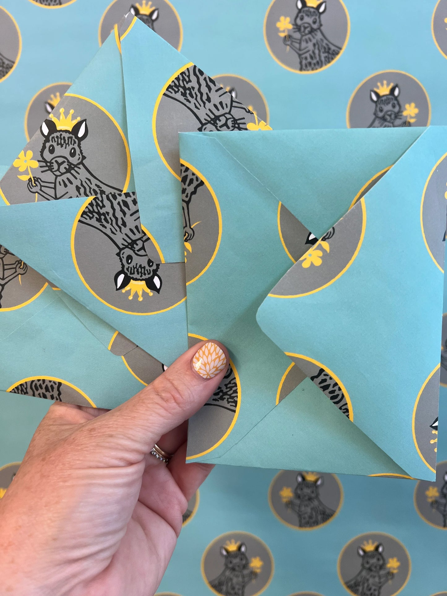 Royal Squirrel Gift Wrap Sheet - set of two