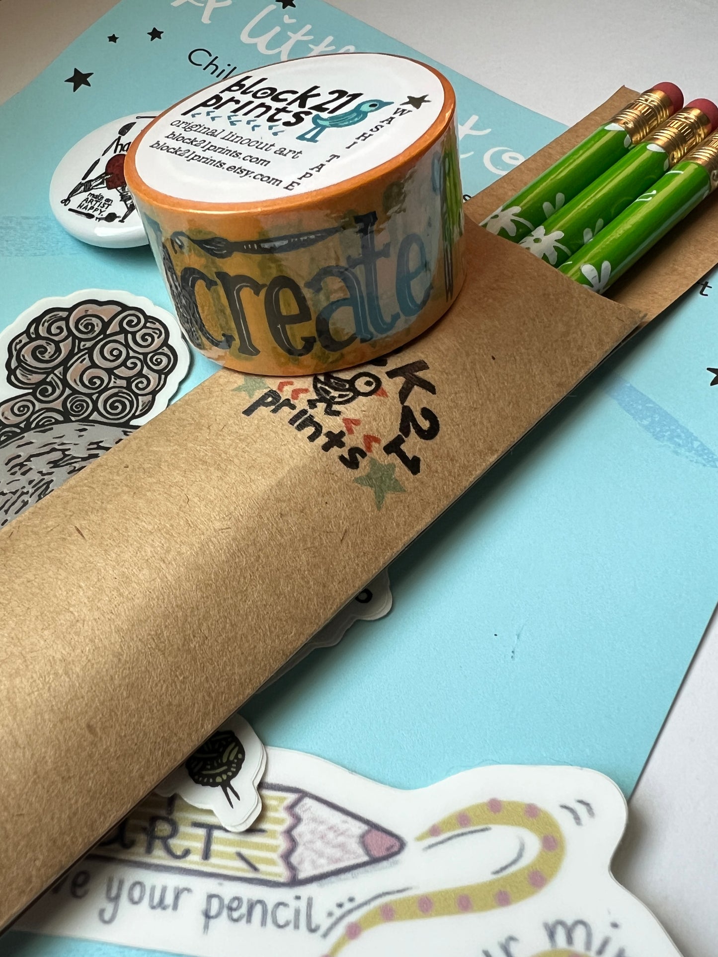 Creative Soul Little Bits of Happy Bundle – Art Lover Stationery Kit